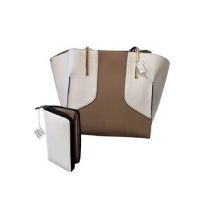 💎New Elegant Neiman Marcus White and Brown Tote Bag with Matching Wallet